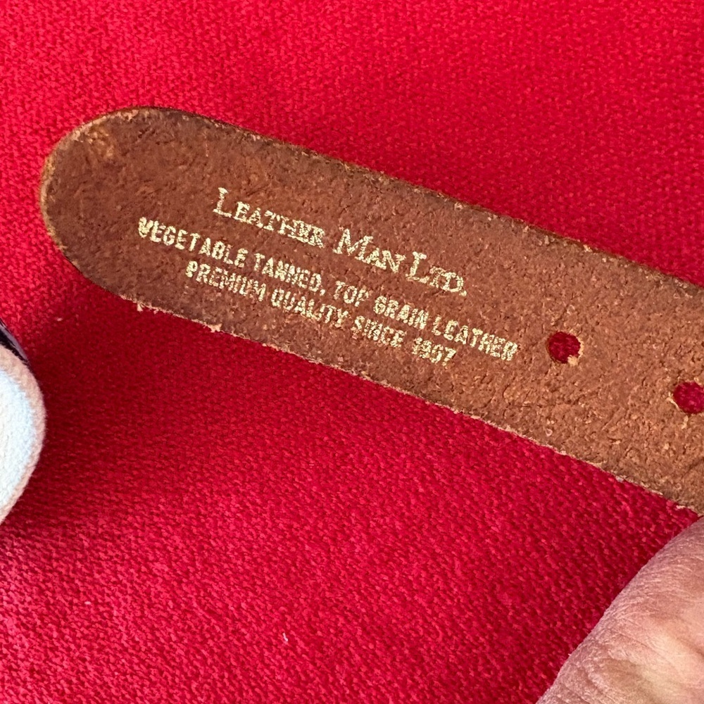 EUC Blue Fish On Navy Leather & Ivory
Canvas Belt . Leather Man USA - Picture 4 of 11